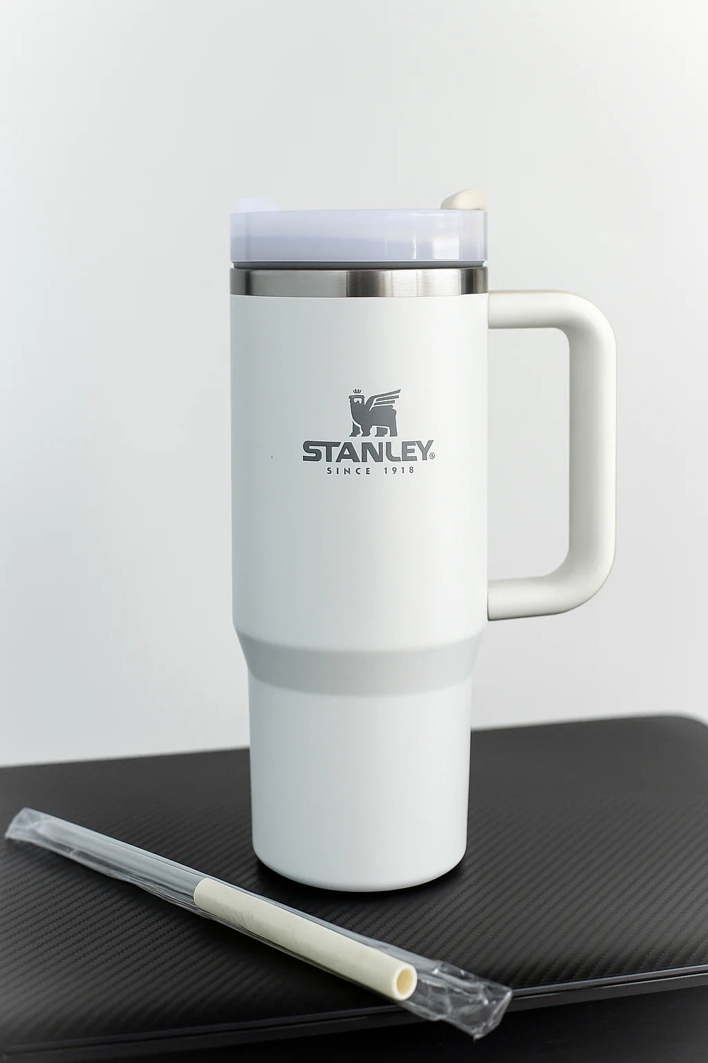 Stanley Quencher H2.0 Flowstate Tumbler | 40oz Insulated Travel Mug with Handle & Straw