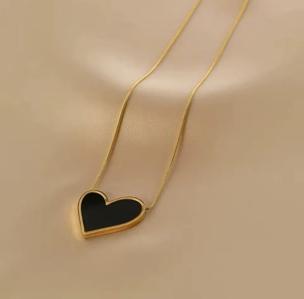 Elegant Black Heart Pendant Necklace with Gold Chain for Women